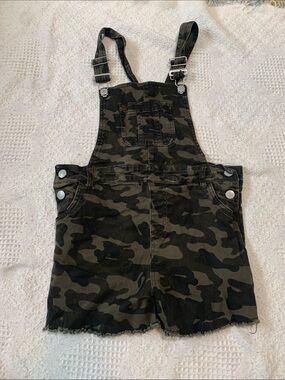 Girls' Camo Short Overalls in Olive Green
